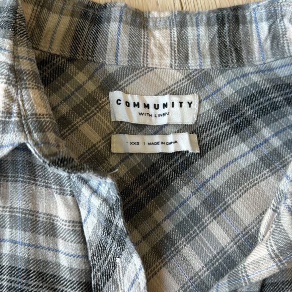 Community ladies linen top - Picture 5 of 6